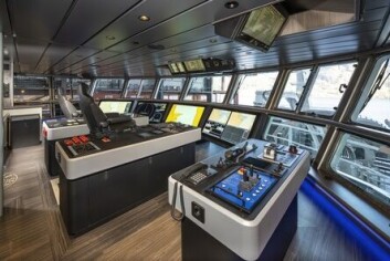 Fra broen på nybygget. Foto: JK Foto
Den smakfulle innredningen er gjort av Maritime Montering. Foto: JK Foto Fra broen på nybygget. Foto: JK Foto
Den smakfulle innredningen er gjort av Maritime Montering. Foto: JK Foto