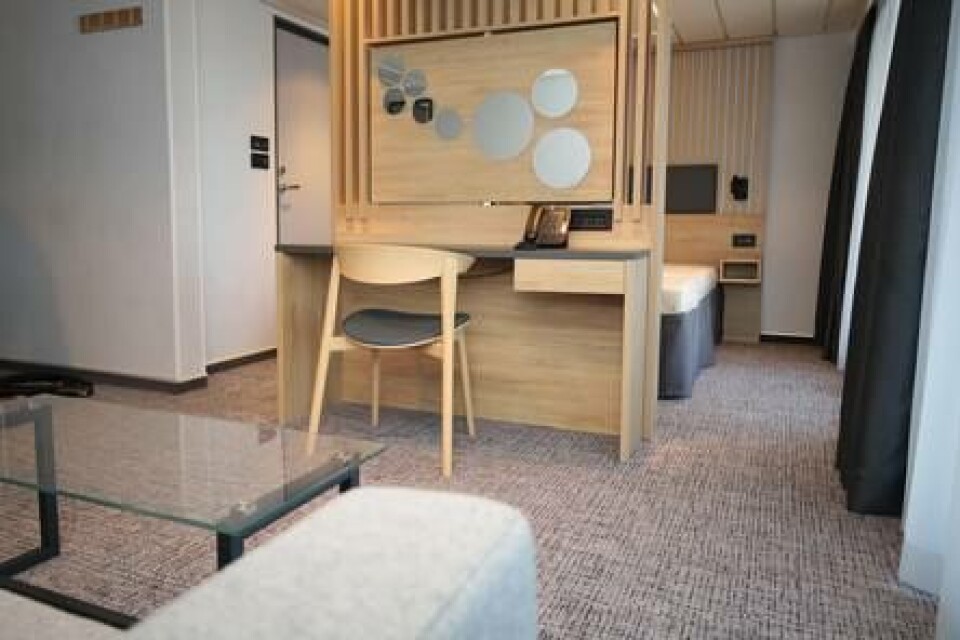 Fra en av lugarene om bord. Foto: Havila Kystruten
Fra fellesområdene på «Havila Capella». Foto: Havila Kystruten