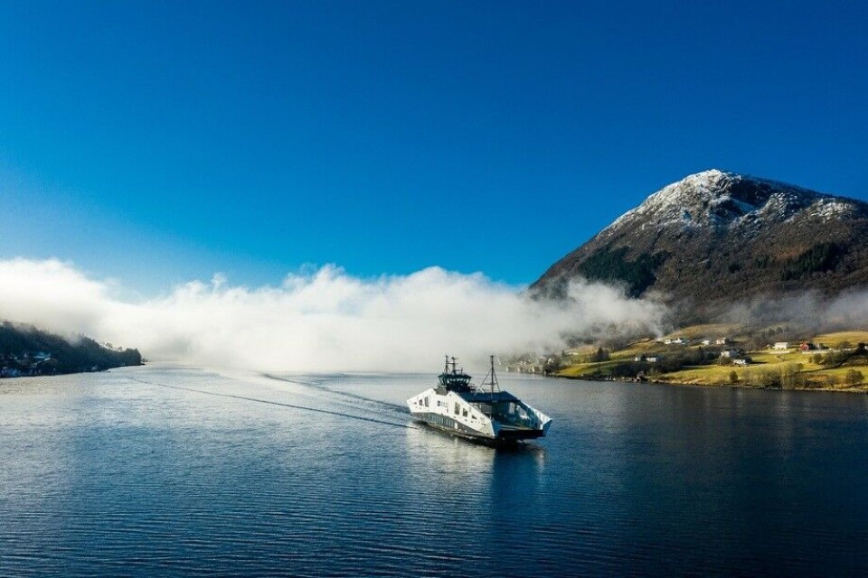 MF «Nesvik» er overlevert fra Westcon Yards til Norled og satt i trafikk. Foto: Økland Foto