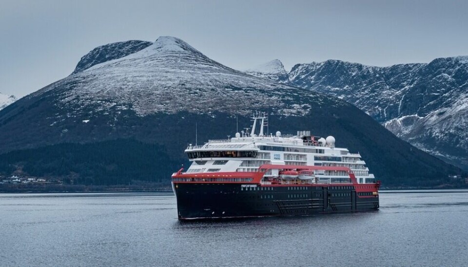 MS «Fridtjof Nansen» er et av skipene i Hurtigrutens flåte MS «Fridtjof Nansen» er et av skipene i Hurtigrutens flåte