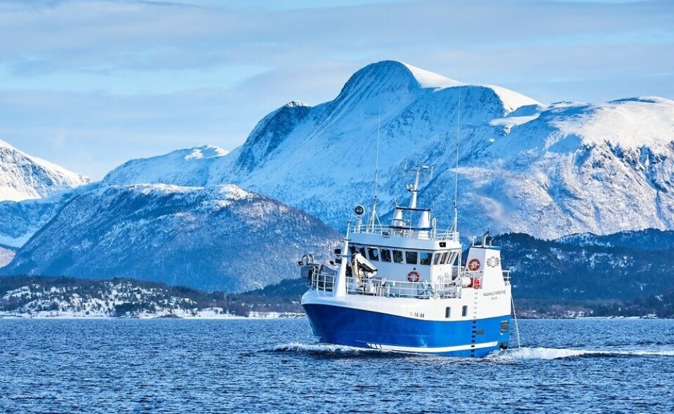 «Ragnhild Kristine» er allerede i full gang med fiske. Foto: Brunes Foto