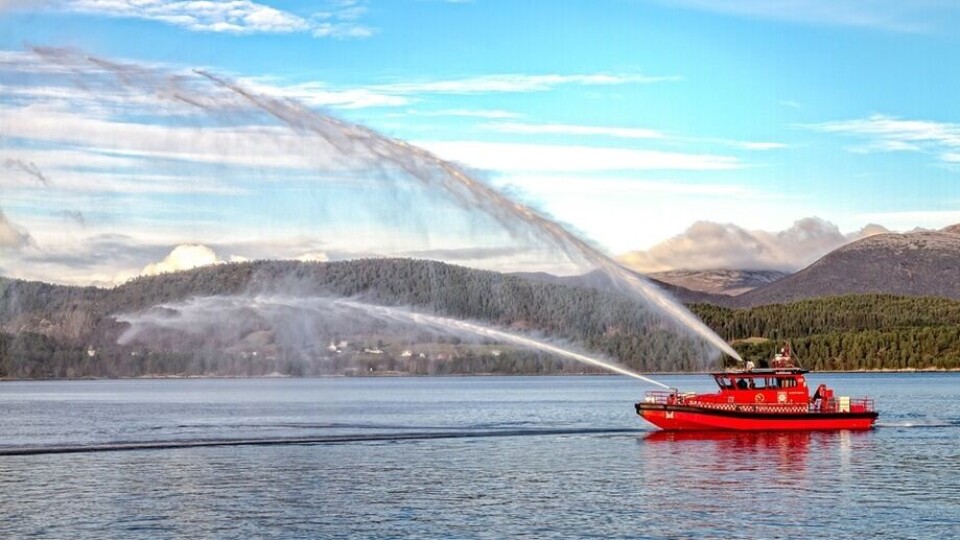 M/S Sjøbrand. Nybygget er tpe Alusafe 1800 FiFi.