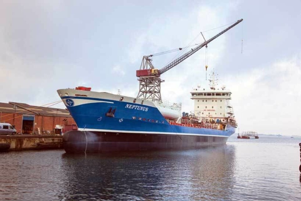 M/T «NAUTILUS» – M/T «NEPTUNUS»