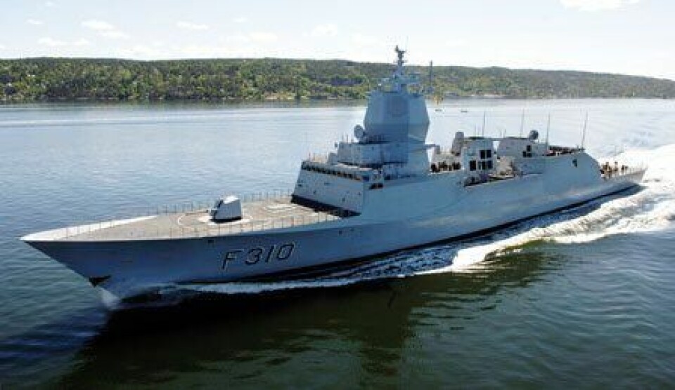 Bildet viser KNM«Fridtjof Nansen». Fotos:Torbjørn Kjosvold (FMS) og Magne Åhjem,Sjøforsvaret.