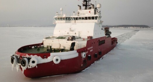 Rieber trekker «Polar Pevek» ut av Russland