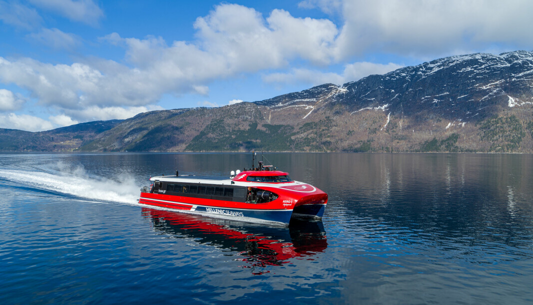 Det nye aerodynamiske fartøyet representerer et nytt og innovativt design for ekspressbåter.