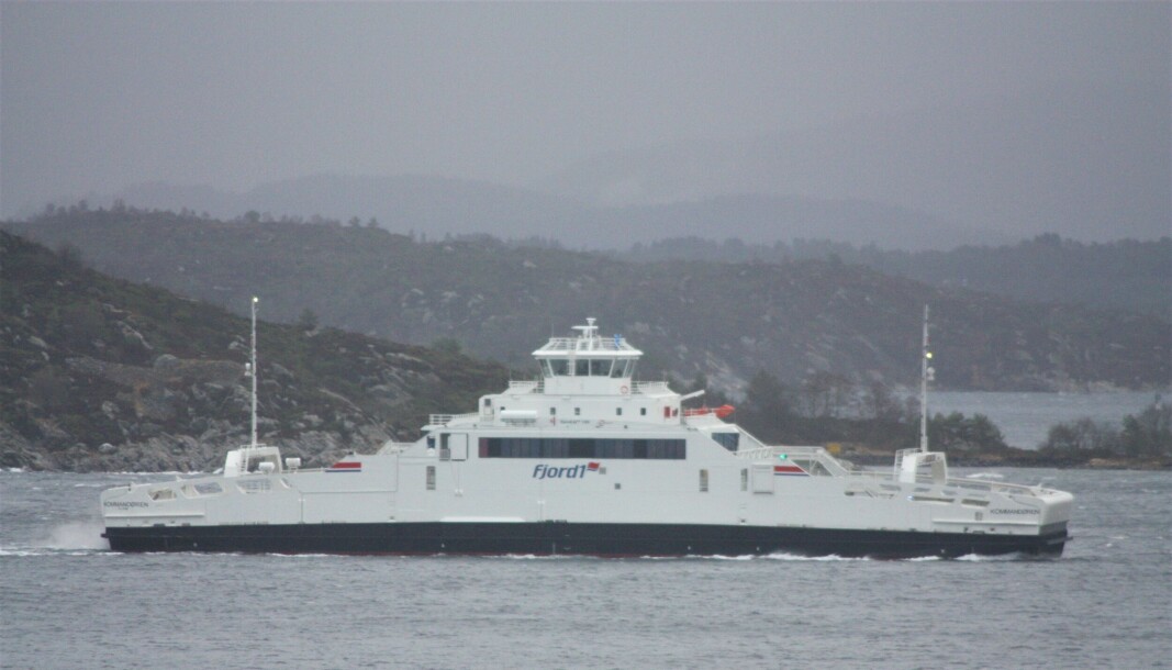 «Kommandøren» på Korsfjorden «Kommandøren» på Korsfjorden
