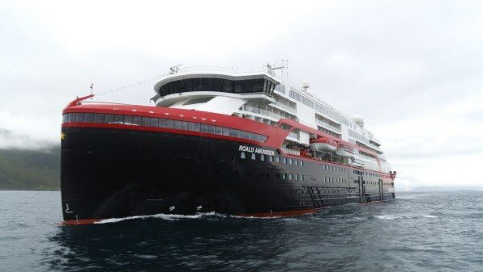 Sjøfartsdirektoratet vil ikke stanse jomfruturen til tross for ramsalt kritikk fra Sjømannsforbundet. Foto: Hurtigruten.