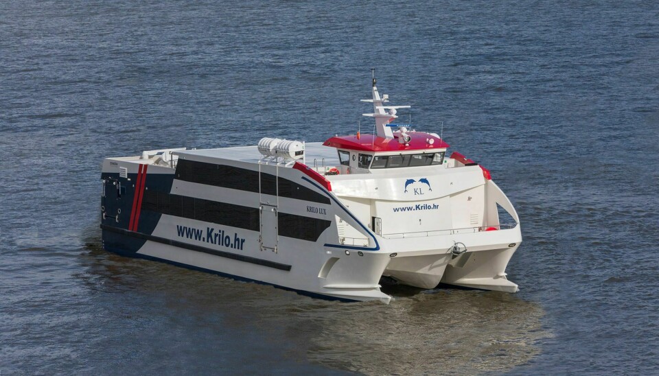 Den kroatiske hurtigbåten «Krilo Lyx» skal oppgraderes med foiler fra Wavefoil