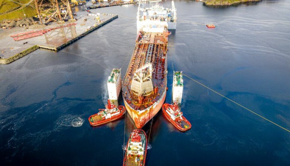 Det største resirkuleringsoppdraget i sitt slag pågår nå i Vats, Rogaland. Et 235 meter langt produksjonsskip (FPSO) på opprinnelig 25 000 tonn skal kuttes opp, renses og kildesorteres. Minst 97 prosent av skipet skal gjenvinnes.