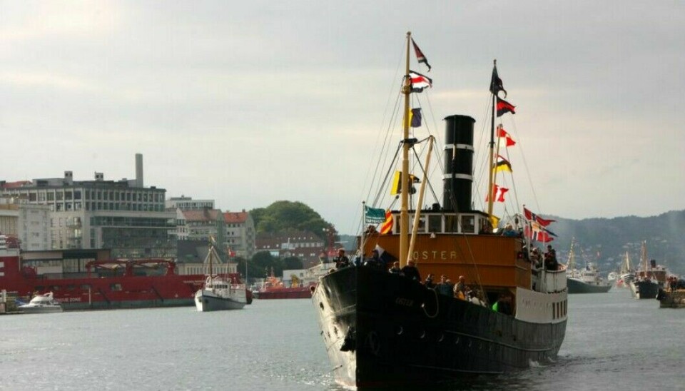 DS «Oster» på veg inn til Bergen hamn i forbindelse med Fjordsteam 2018.