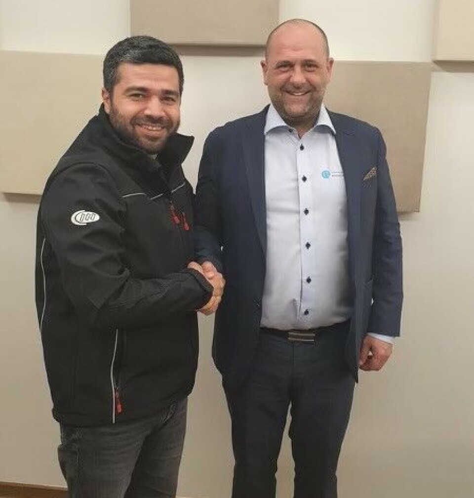 Emre Toftar -Cemre Shipyard (til venstre) og Egil Bremnes Emre Toftar -Cemre Shipyard (til venstre) og Egil Bremnes