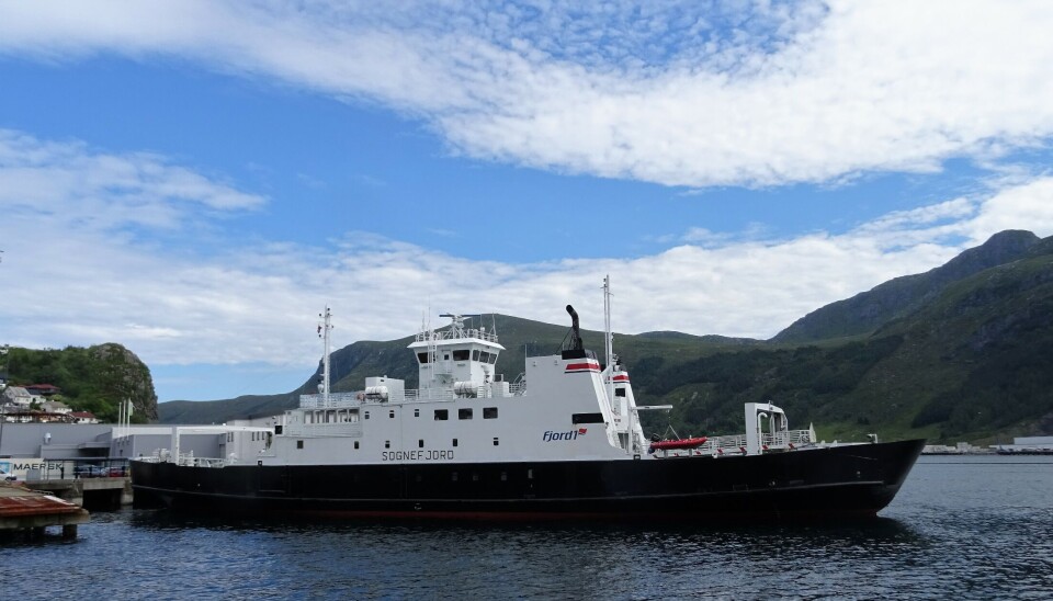 MF «Sognefjord» fikk motorstans