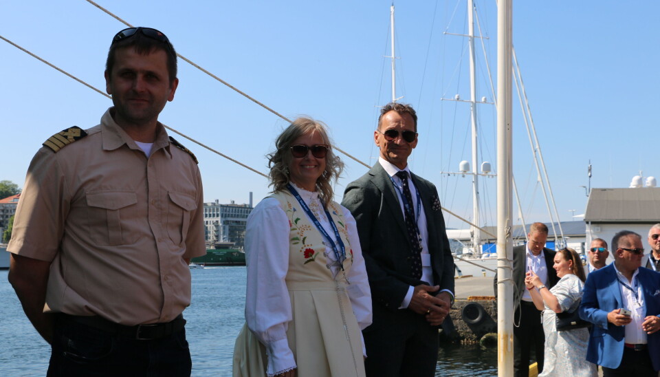 Kaptein, gudmor og reder under dåpen