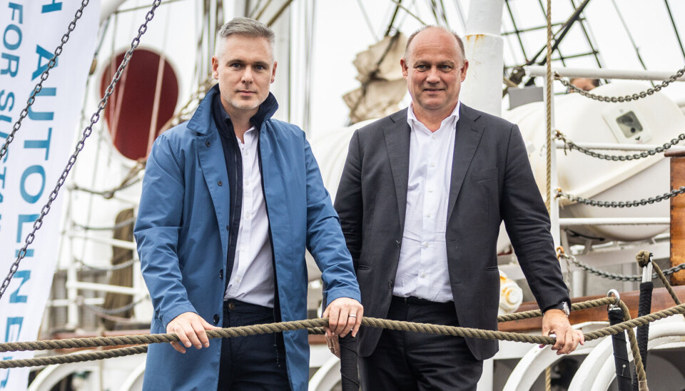 Administrerande direktør i Kongsberg Digital, Shane McArdle og administrerande direktør i Höegh Autoliners, Andreas Enger.