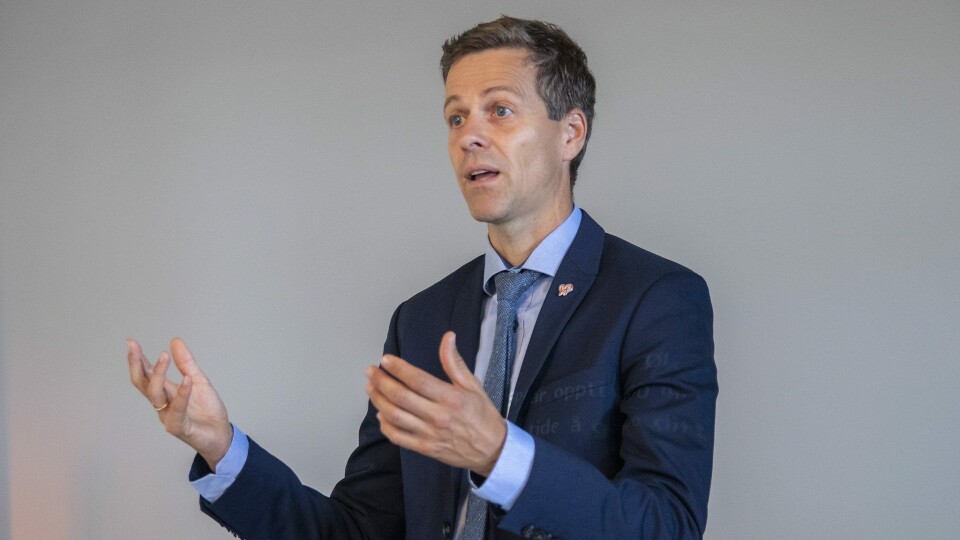 - Denne forskriften er viktig for Norge, sier samferdselsminister Knut Arild Hareide i en pressemelding.