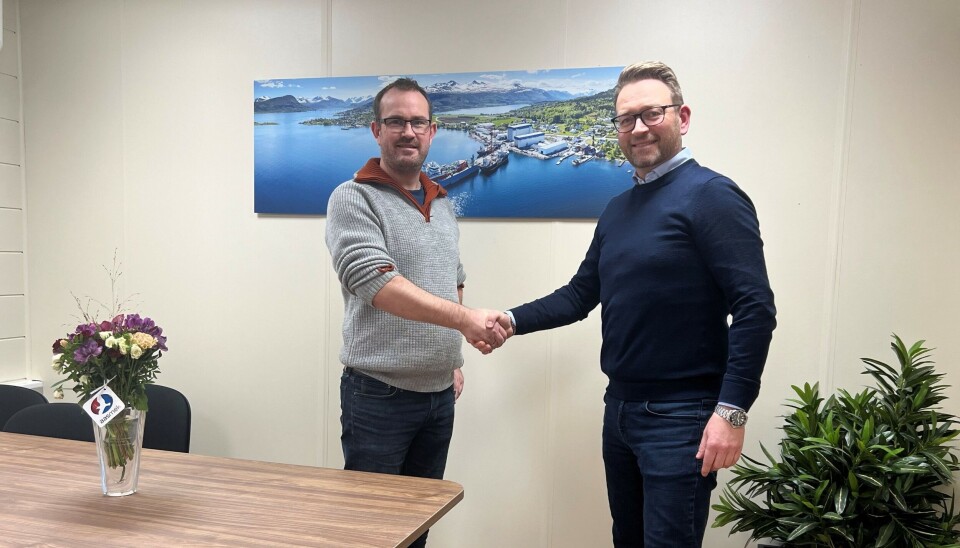 Øyvind Heggdal (til høyre) og Frode Johan Aas. Aas er produksjonssjef og medeier. Han har fungert som daglig leder fra i sommer.