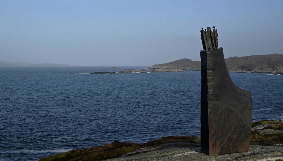 Minnesmerket etter Sleipner-ulukka. 26. november 2024 er det 25 år sidan den tragiske ulukka, der 16 personar omkom.