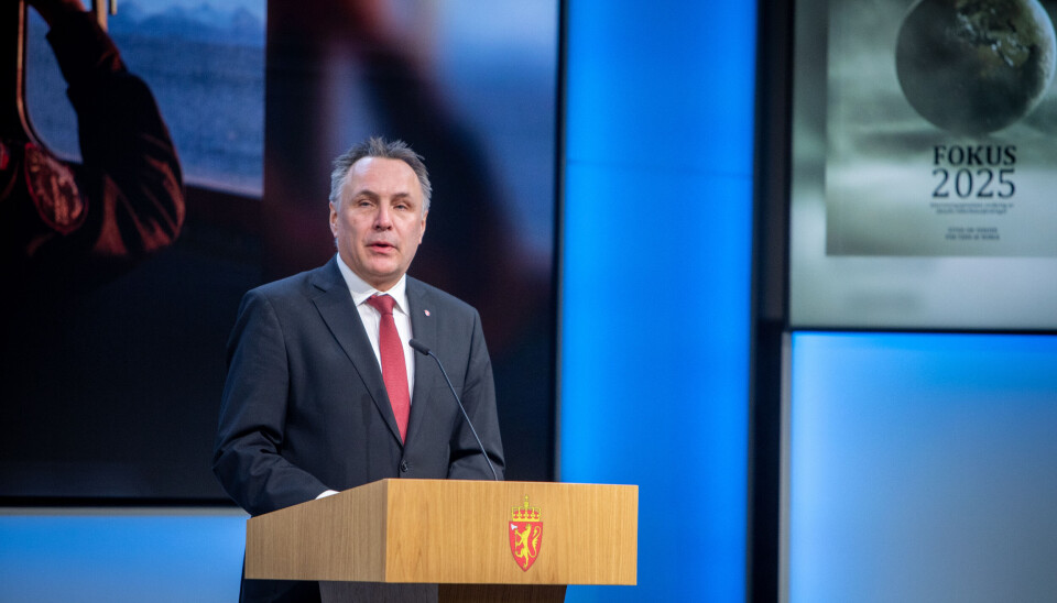 Forsvarsminister Tore O. Sandvik (AP).