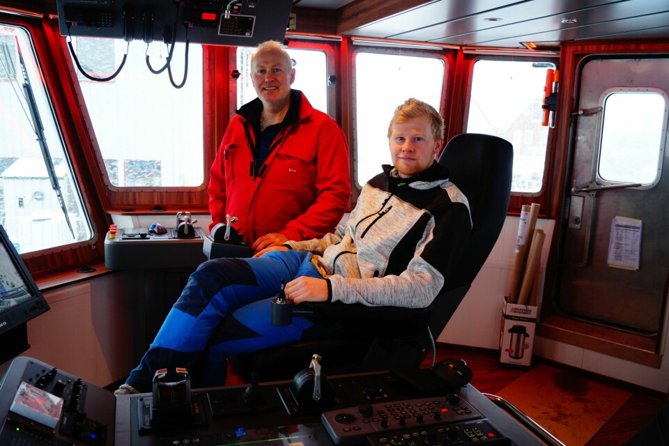 Gudmund Rognan og sønnen Kristoffer Rognan gleder seg til å komme i fiske med nye «Havbåra». Foto: Andreas Øvergård/Snippen Media