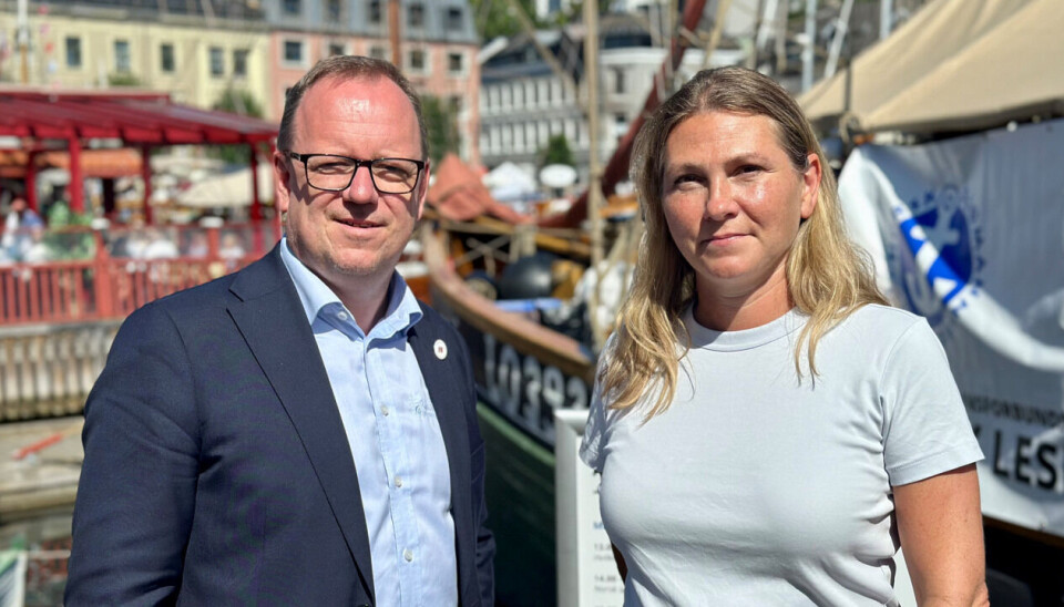 Sjøfartsdirektør Alf Tore Sørheim og Lena Dyring, avdelingsleder i Sjømannsforbundet