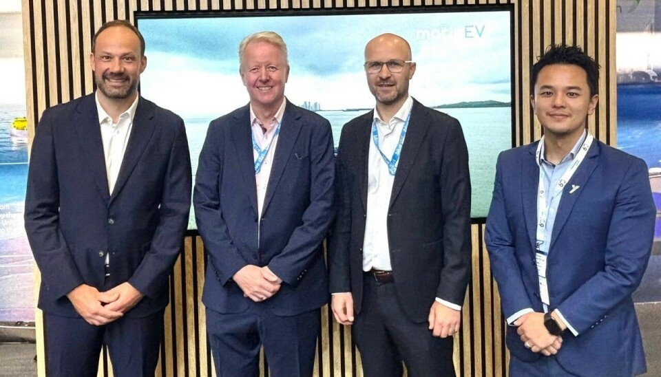 F.v Jan-Viggo Johansen (Yinson GreenTech), Arne Dybvik, Stian Brautehaug (begge Blue Ctrl), Matthew Tseng (Yinson GreenTech).