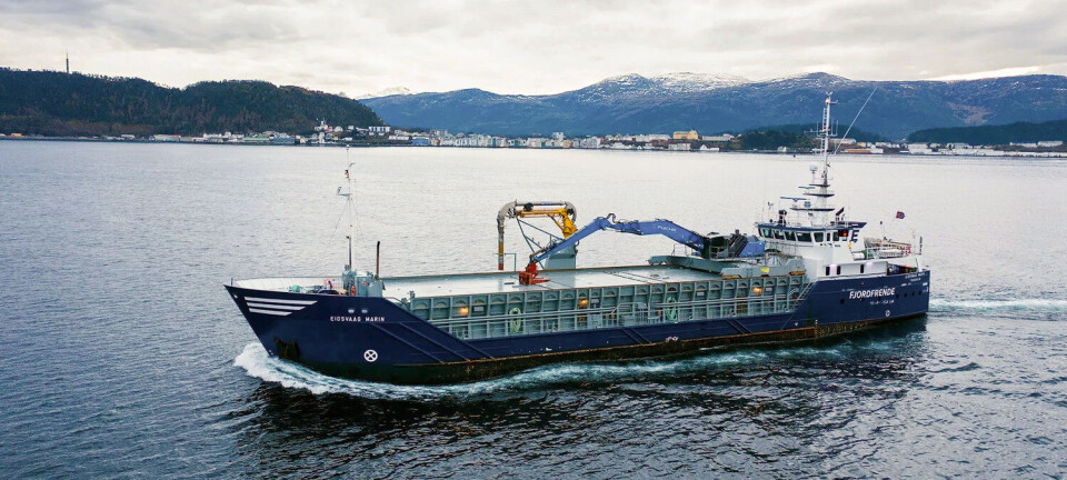 Ansatt døde om bord på fôrbåt