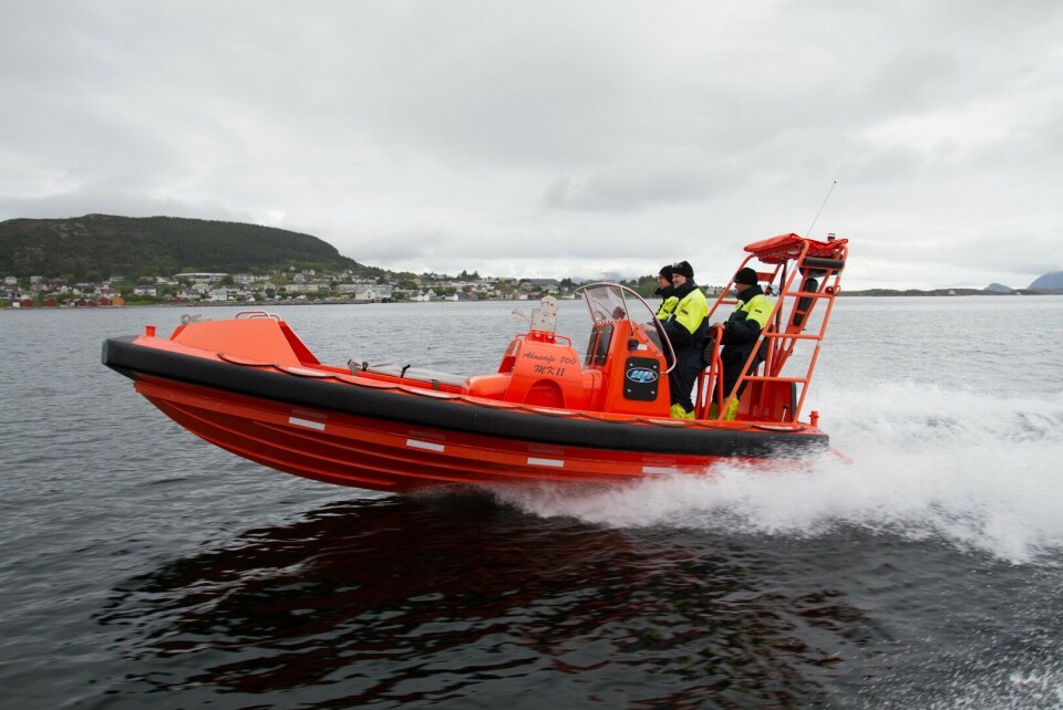 Bergen Brannvesens nye arbeidsbåt. Foto: Maritime Partner