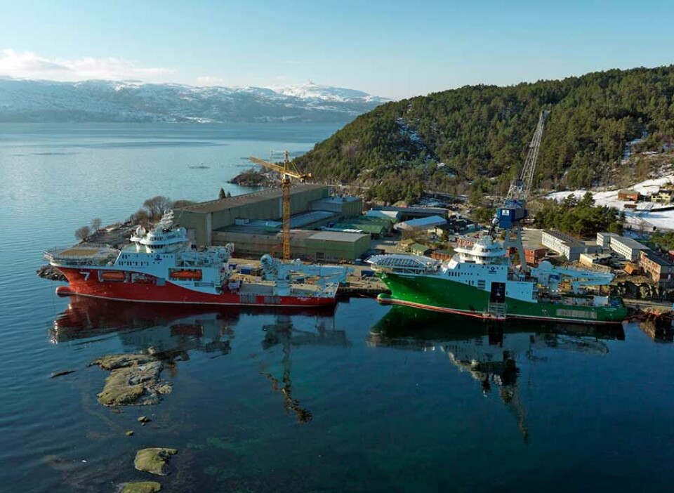 Grønt verft med grønne båter: Havyard Ship Technologys skipsverft i Leirvik i Sogn produserer miljøvennlige båter av topp kvalitet. Nå har verftet også bevis på at de produserer båtene på en mest mulig miljøvennlig måte. FOTO: Fuglefjellet