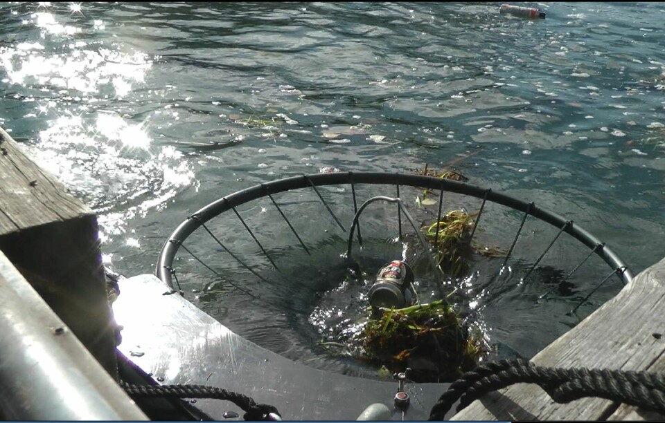 PortBin er en slags flytende søppelbøtte utviklet av SpillTech AS. Foto: SpillTech AS