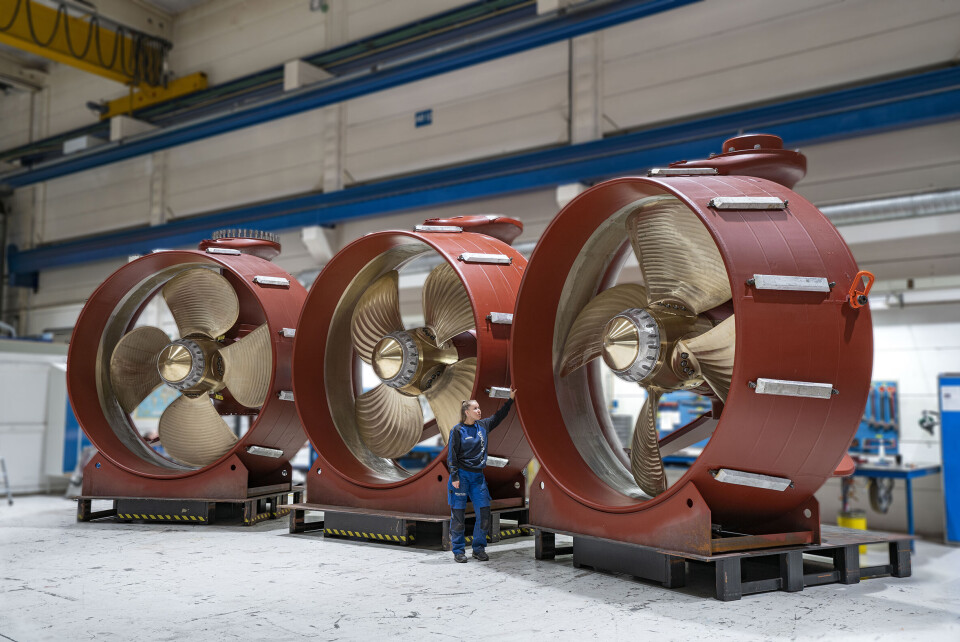Brunvollsopptrekkbare Azimuth Thrustere er nå å regne for en standard på de fleste nye DP Shuttle Tankere. Bildet viser kun en del av hele thruster-enheten – propelldysen som senkes ned under fartøyet for manøvrering på DP. Foto: Jørgen Eide / Brunvoll AS