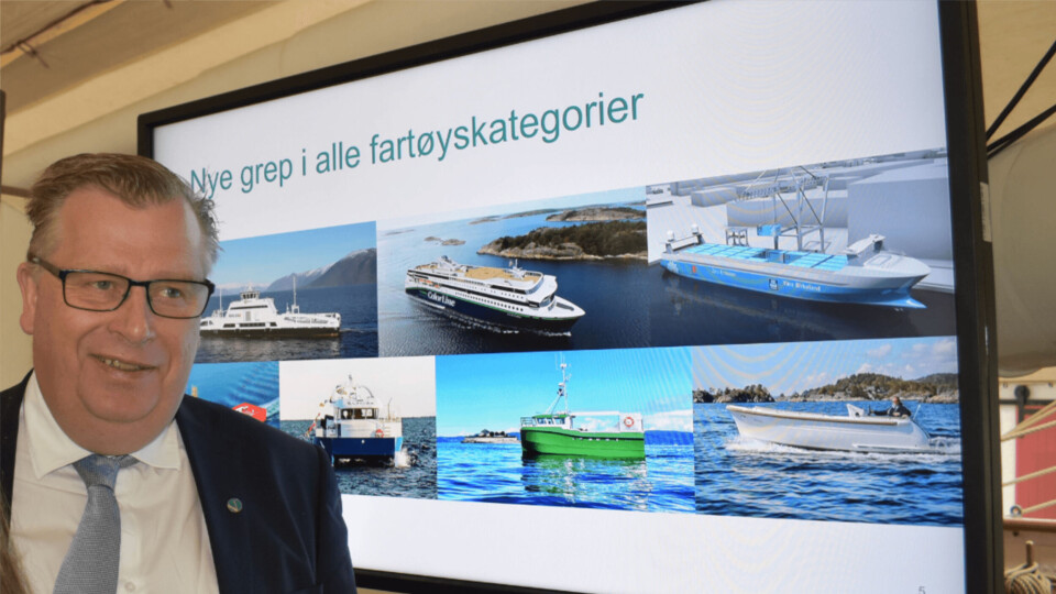 Regjeringen ønsker 'Nye grep i alle fartøyskategorier. Her presenterer statssekretær Atle Hamar handlingsplanen. Foto: Gustav Erik Blaalid