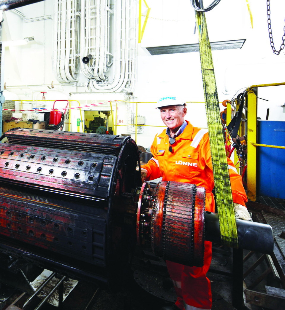 CEO i Lönne-gruppen, Terje Lönne, på riggen "Transocean Winner".
