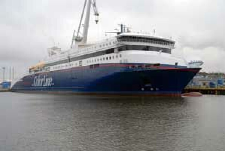 Color Line overtok SuperSpeed1