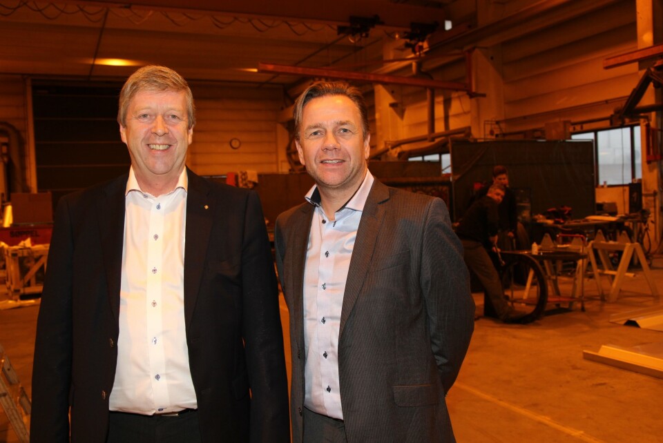 Leif Gjelseth (t.v.) og Geir Johan Bakke i MMC sitt verksted.