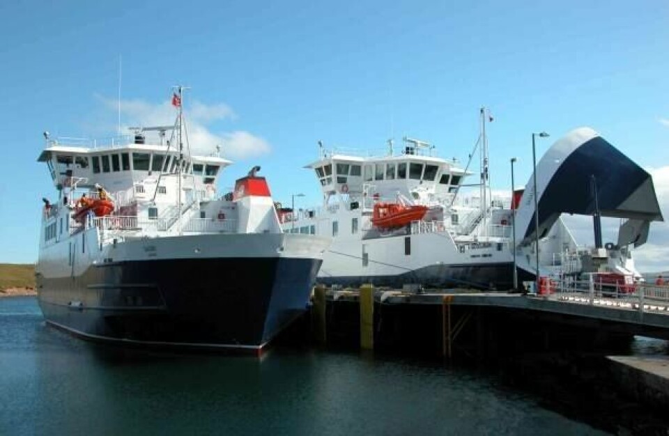 'Daggri' og 'Dagalien' pendlerferger Polarkonsult har designet på Shetland. Foto: Polarkonsult