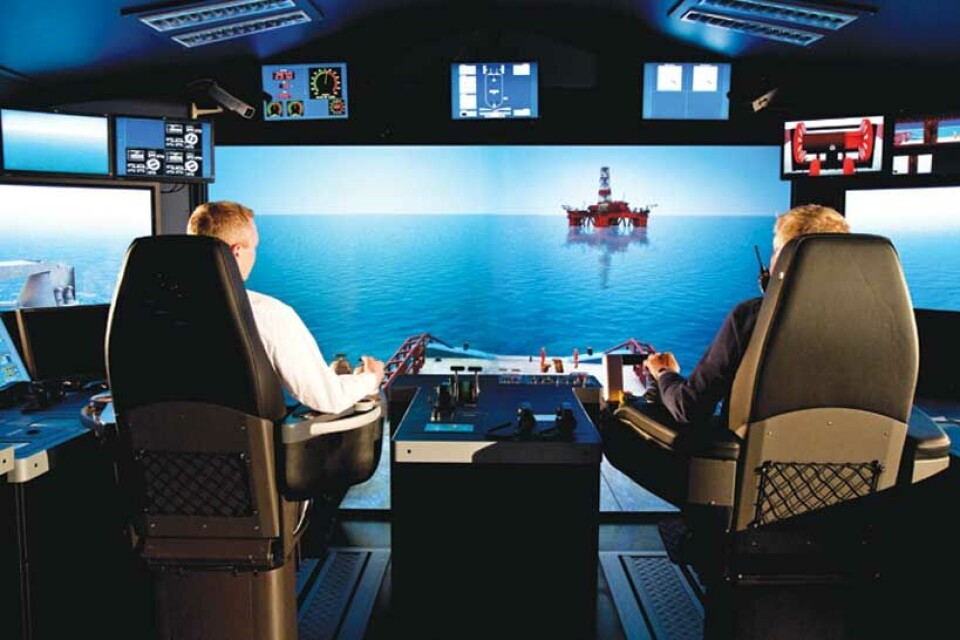 Offshore vessel simulator for Haugesund Simulatorcenter.