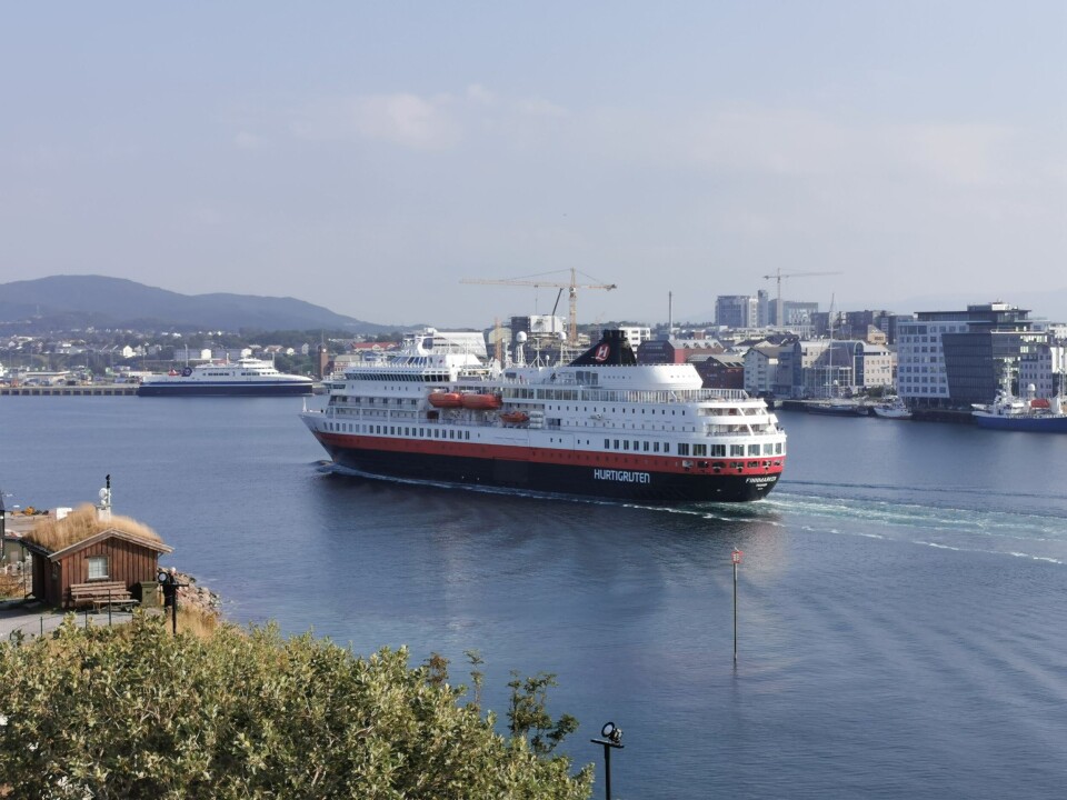 Stenger Hurtigruten for turister. Foto: Hurtigruten