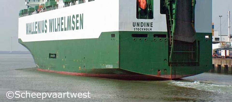 “Undine” ble bygget i 2003 ved Daewoo og er på 28.183 mt dw med kapasitet for 7.200 biler. scheepvaartwest.be