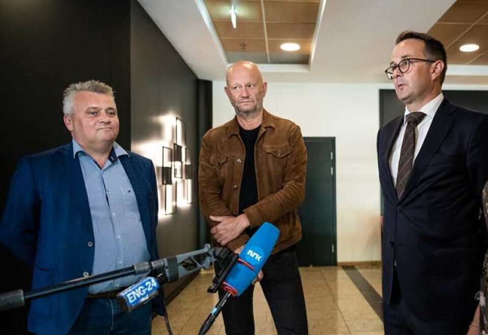 Fellesforbundets leder Jørn Eggum og Norsk Industris Stein Lier Hansen møter Riksmekler Mats W. Ruland til tvungen mekling mandag. Foto: John Trygve Tollefsen/Fellesforbundet