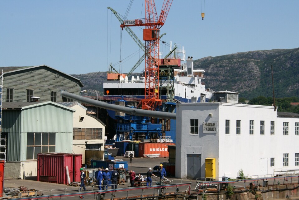 Fartøy i dokk ved verftsanlegget på Laksevåg. Arkivfoto: Asle Strønen