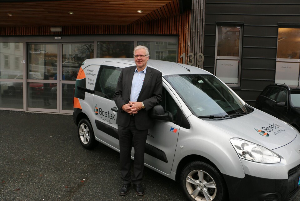 Iver Wake_Ved bil_Bostek