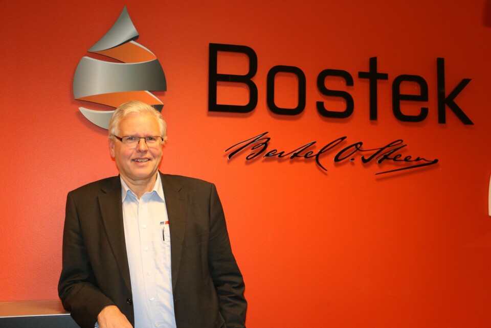 En fornøyd direktør i Bostek, Iver Wake, lanserte i dag den nye logoen. Foto: Vibeke Linn Blich