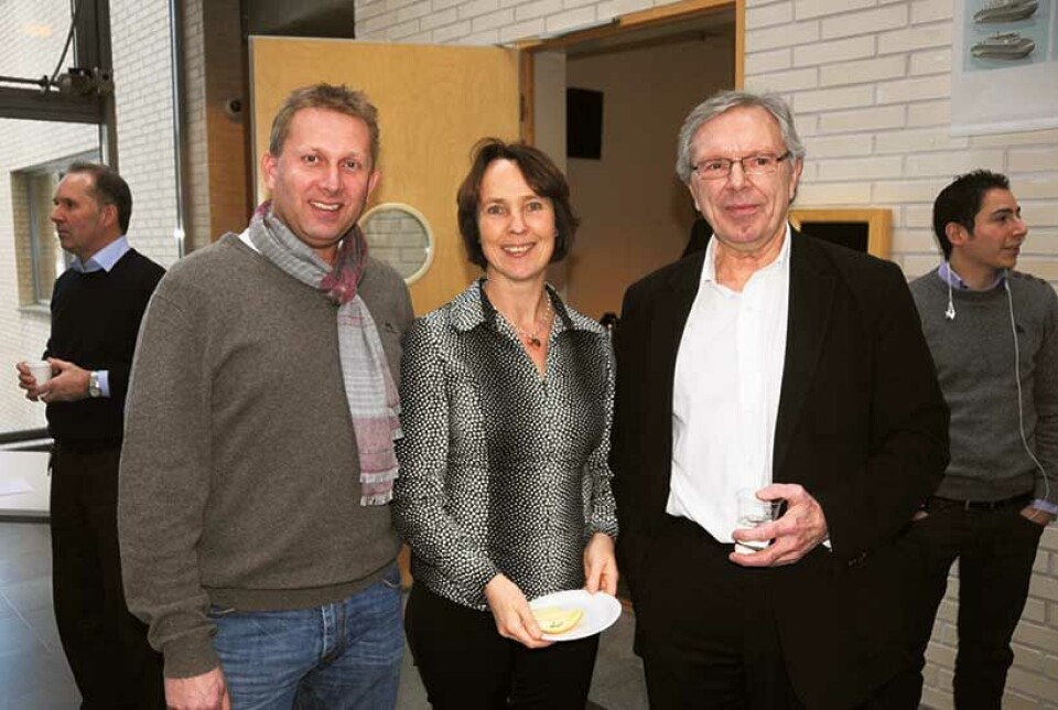 Eldar Eilertsen, til høyre, fortalte om norske bedrifters erfaringer i Brasil. Her er han sammen med Stig Flem fra Maritime Partner og Kirsti Gjørvad fra Scana Propulsion.