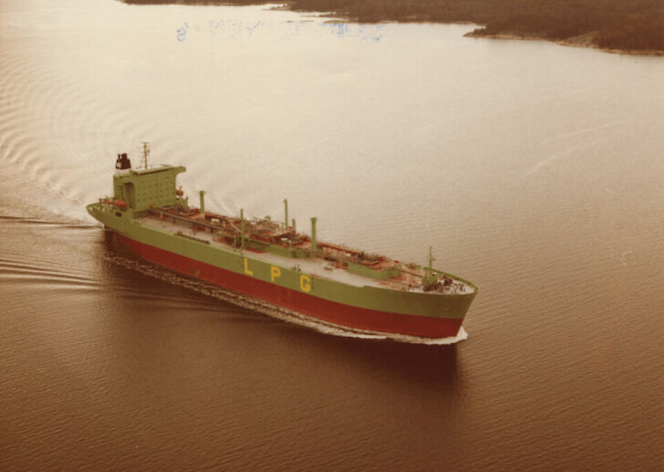 Det nærmeste vi kommer et foto av en Bergesen-gasstanker, er «Berge Sisu» - omtalt i Skipsrevyen nr 1/1979.