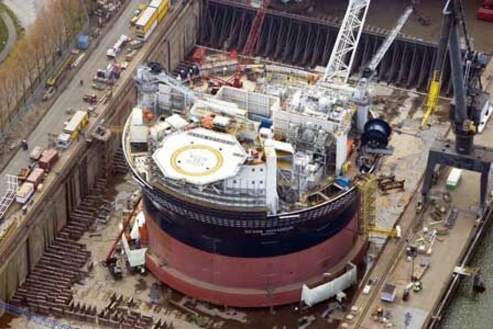 Two units of GE are joining forces with oil drilling and production technology company Sevan Marine ASA of Norway to deploy a floating oil production, storage and offloading unit – shown under construction – that can process 30,000 barrels of crude oil pe