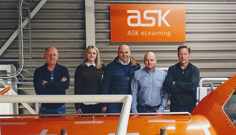 ASK Safety tar e-læring enda et steg videre og lanserer verdens første livbåtsimulator for VR. Teamet bak prosjektet (f.v.) direktør Thor Sætre i ASK e-learning, salgs- og markedsansvarlig Kristin Eliassen i ASK Safety, markedssjef Jim Hansen og CEO Olav Vorren i Morild Interaktiv, og administrerende direktør Staale Brungot i ASK Safety.