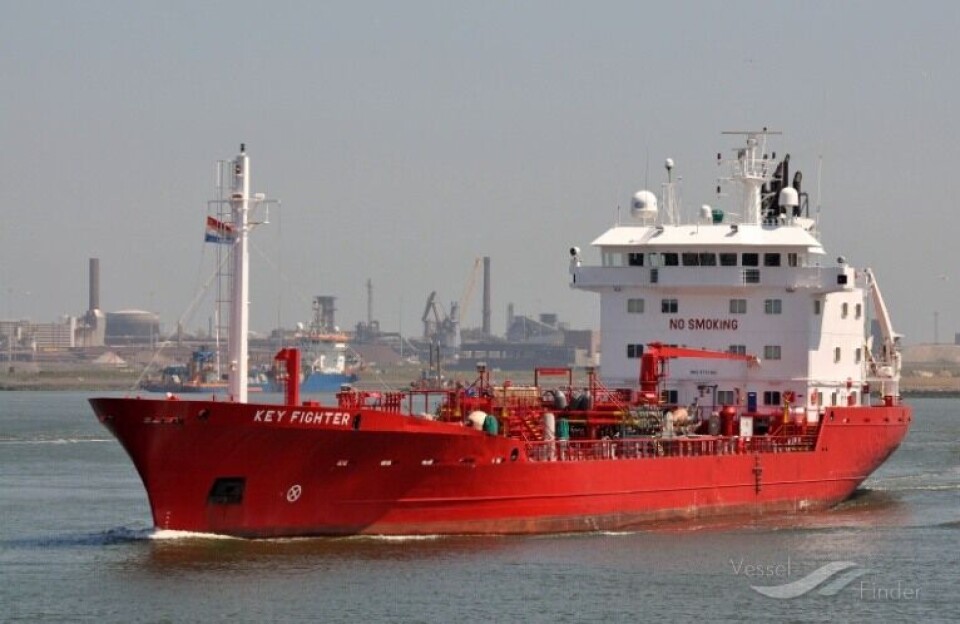 Tankskip på grunn ved Røst. Foto: Vessel Finder.