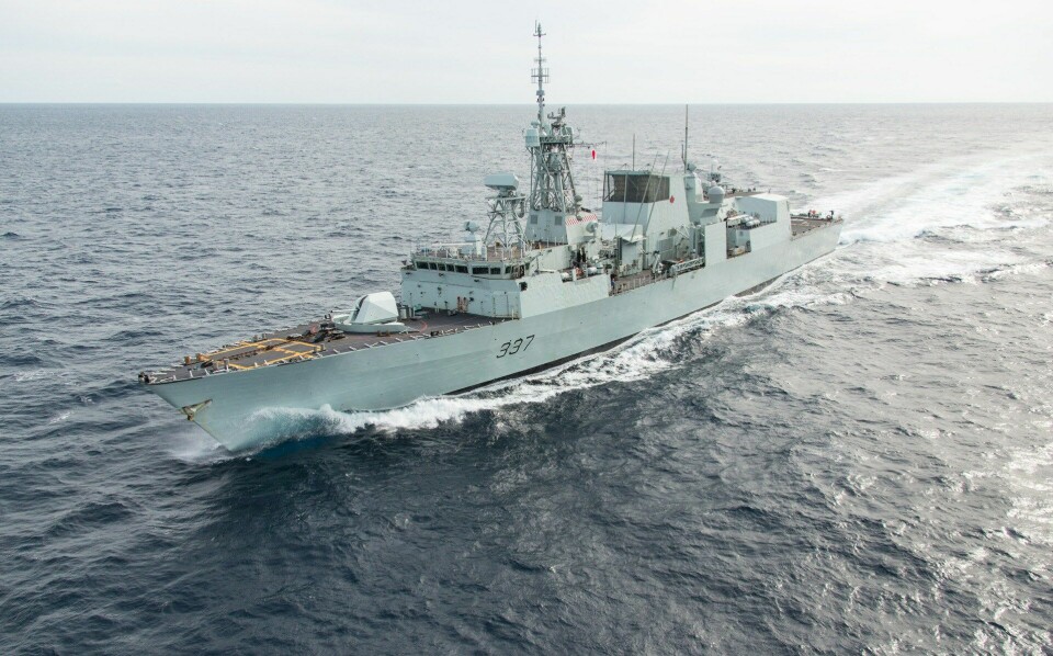 28 år gamle HMCS «Fredericton» er et av fartøyene som nærmer seg behov for utskiftning eller fornyelse. Foto: Lt(N) Jennifer Fidler, Royal Canadian Navy Public Affairs