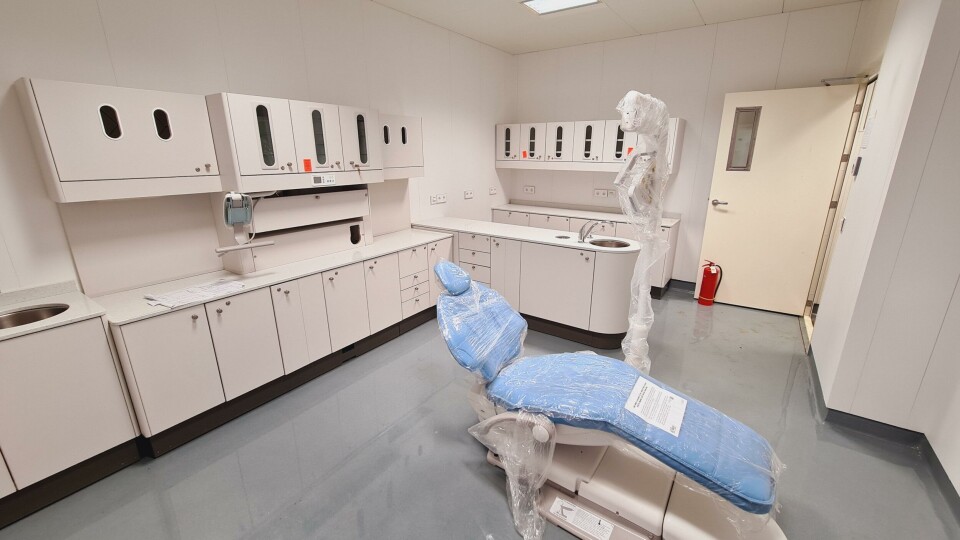 Fra en av tannklinikkene om bord i «Global Mercy»